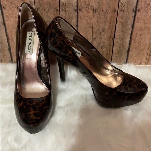 Steve Madden P-Kory Leopard Print Heels - Picture 2 of 8